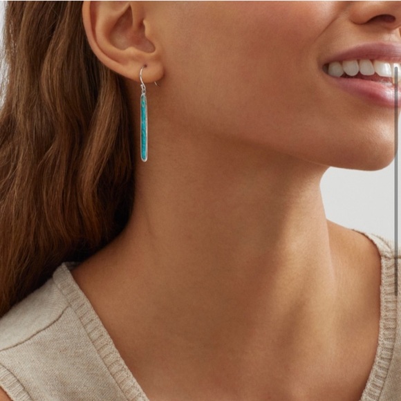 Silpada Vintage RARE Sterling
Silver & Turquoise Earrings - Picture 7 of 8
